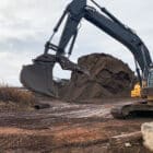 Progressive Link Thumb for sale Scooping Dirt - Rockland Manufacturing